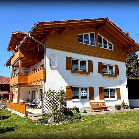 23 Neu Erbaute Ferienwohnung Mit Schloss- Und Panoramablick ฮาลเบลค ภายนอก รูปภาพ