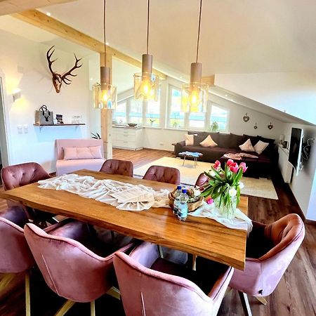 23 Neu Erbaute Ferienwohnung Mit Schloss- Und Panoramablick ฮาลเบลค ภายนอก รูปภาพ