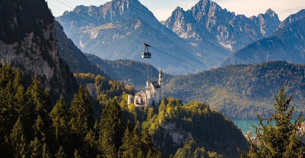 23 Neu Erbaute Ferienwohnung Mit Schloss- Und Panoramablick ฮาลเบลค ภายนอก รูปภาพ